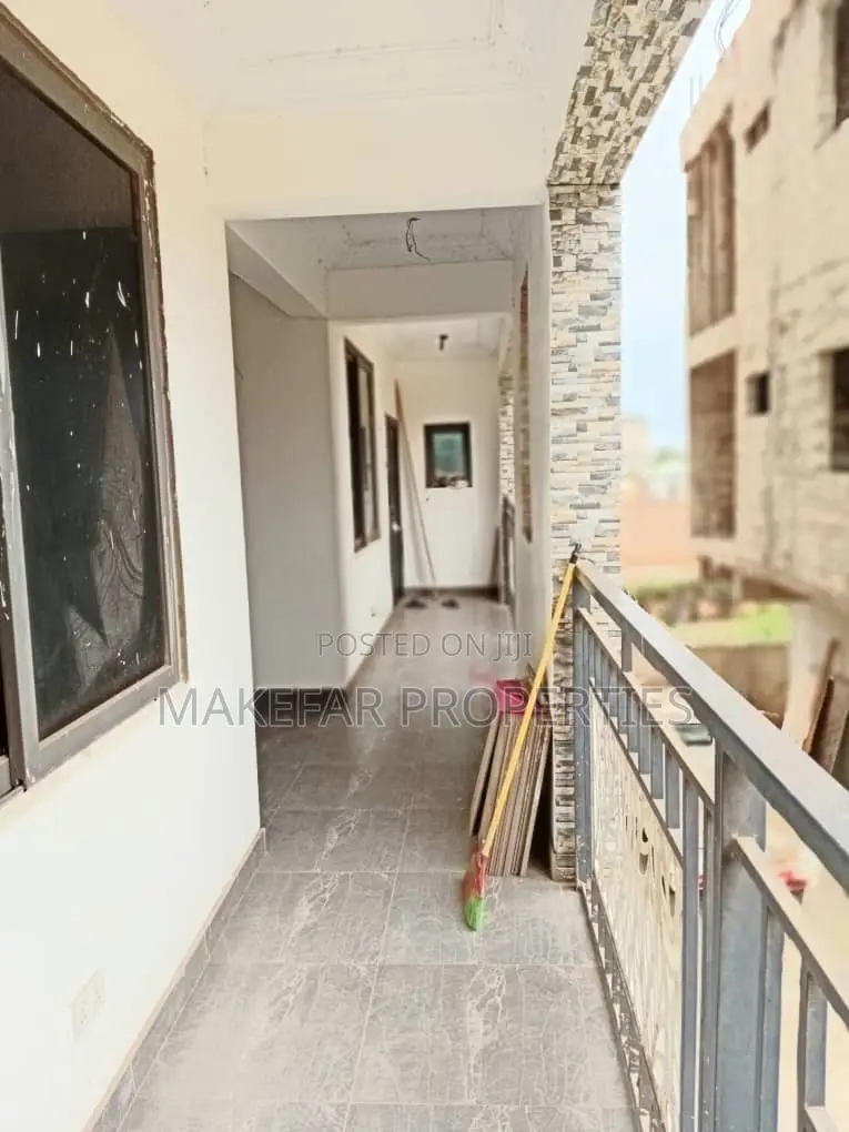 2bdrm Apartment in Madina for rent