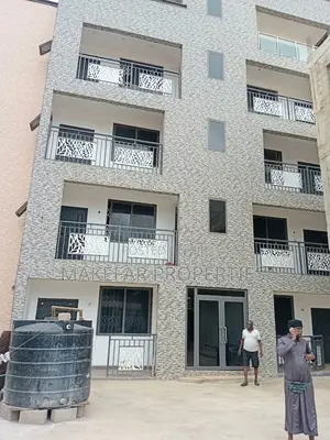 2bdrm Apartment in Madina for rent