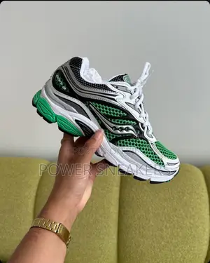 Saucony Progrid Green