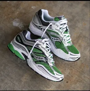 Saucony Progrid Green