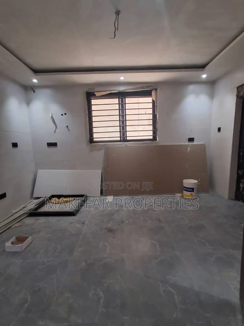 4bdrm House in East Legon for sale