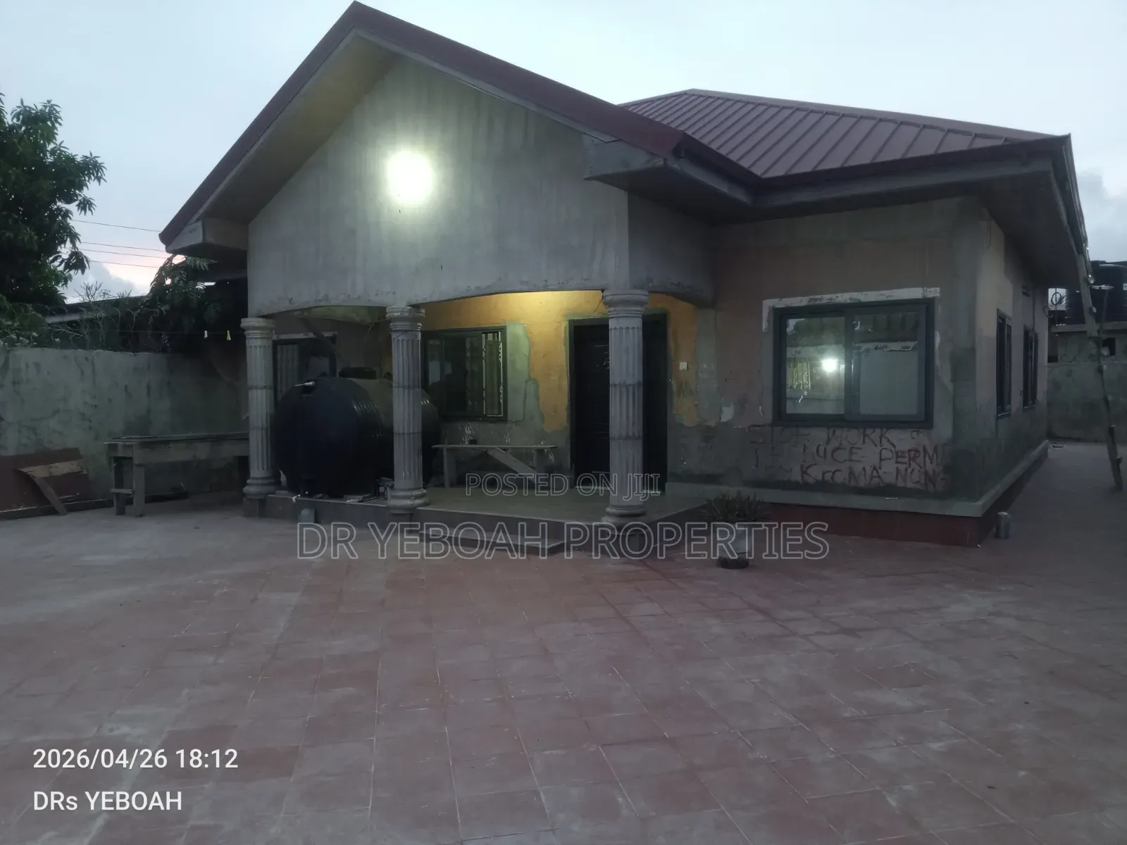 3bdrm House in Spintex Coastal:- 3, Coca Cola for rent
