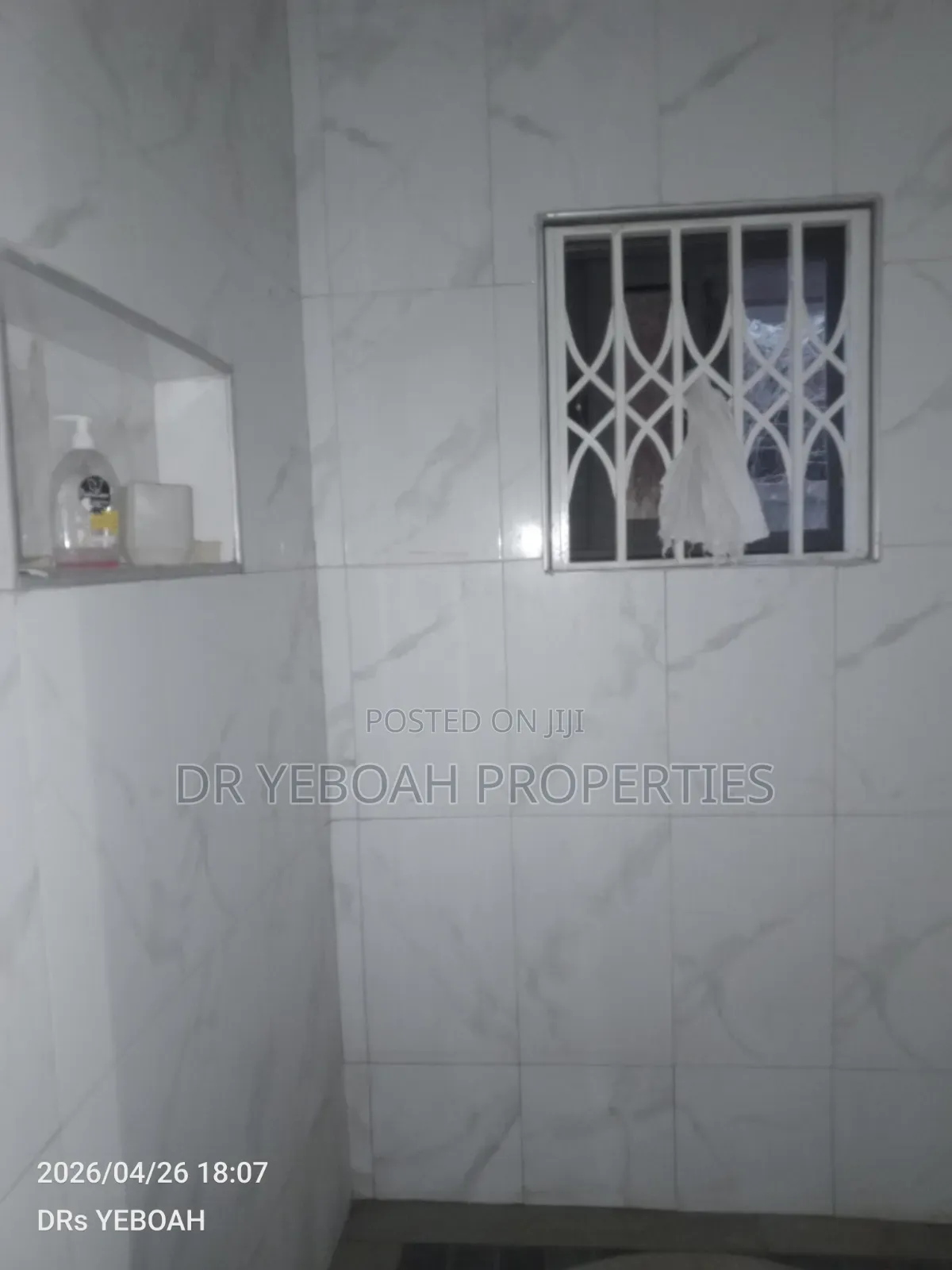 3bdrm House in Spintex Coastal:- 3, Coca Cola for rent