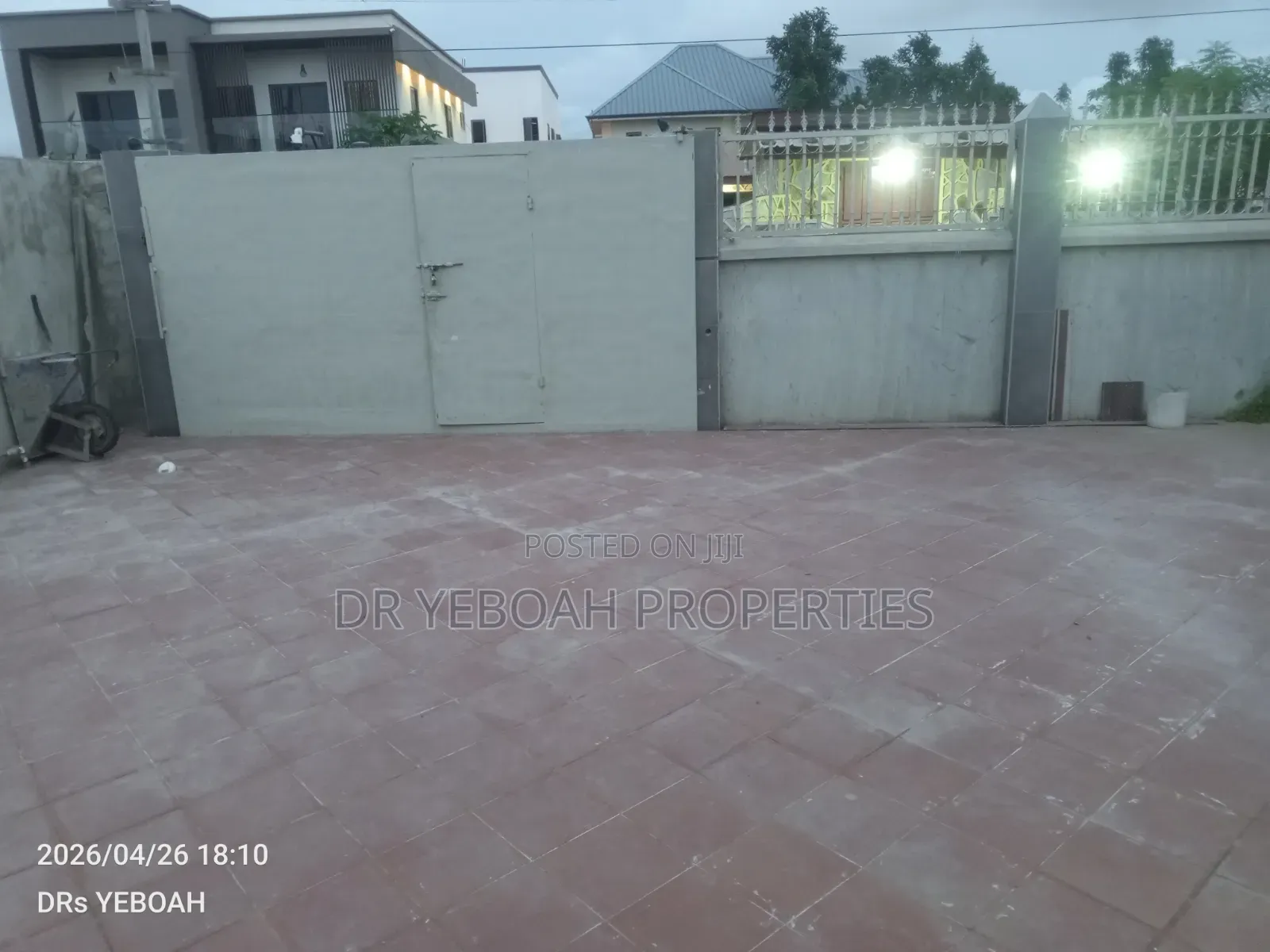 3bdrm House in Spintex Coastal:- 3, Coca Cola for rent