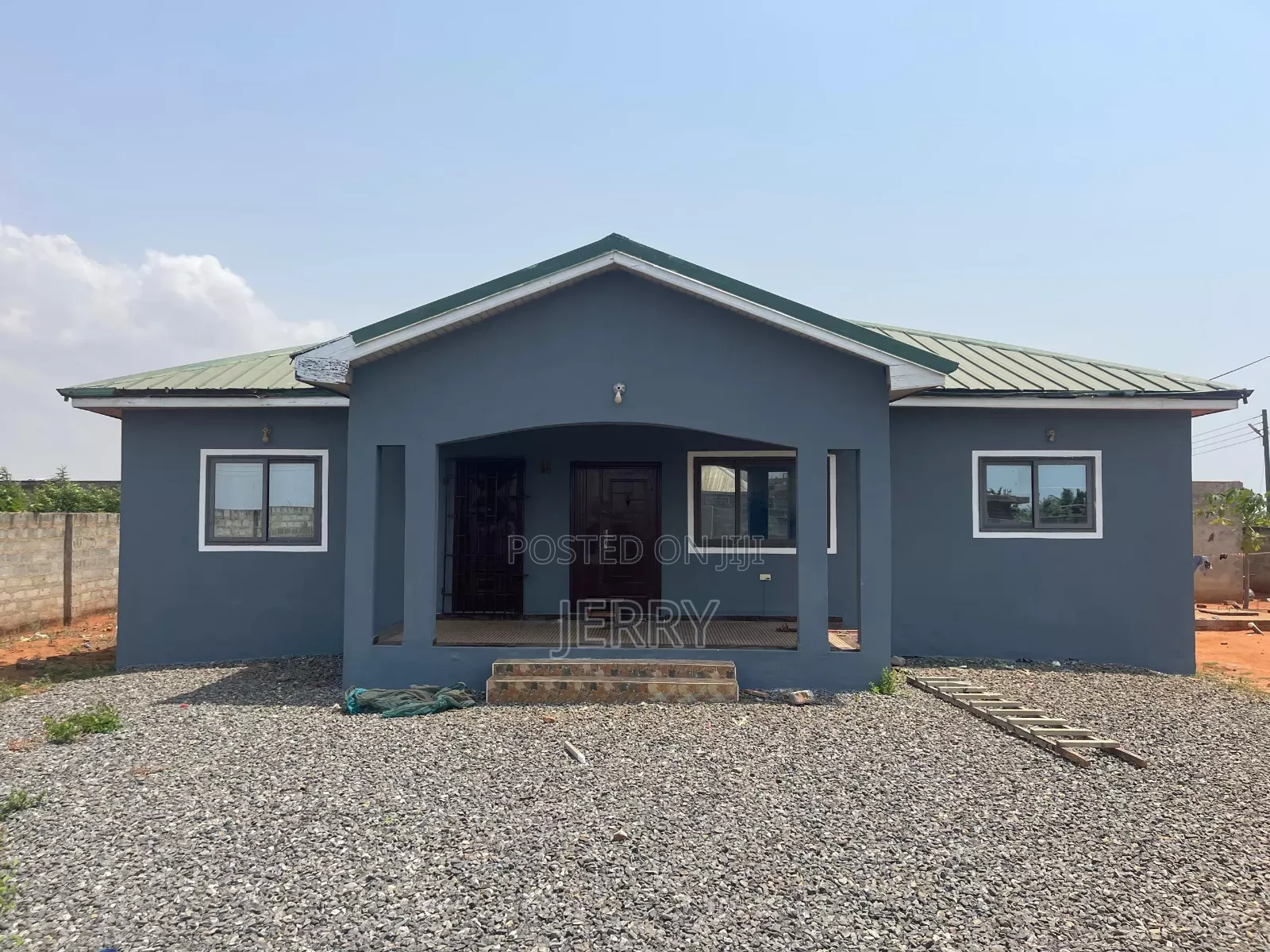 4bdrm House in Prampram for sale