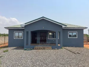 4bdrm House in Prampram for sale