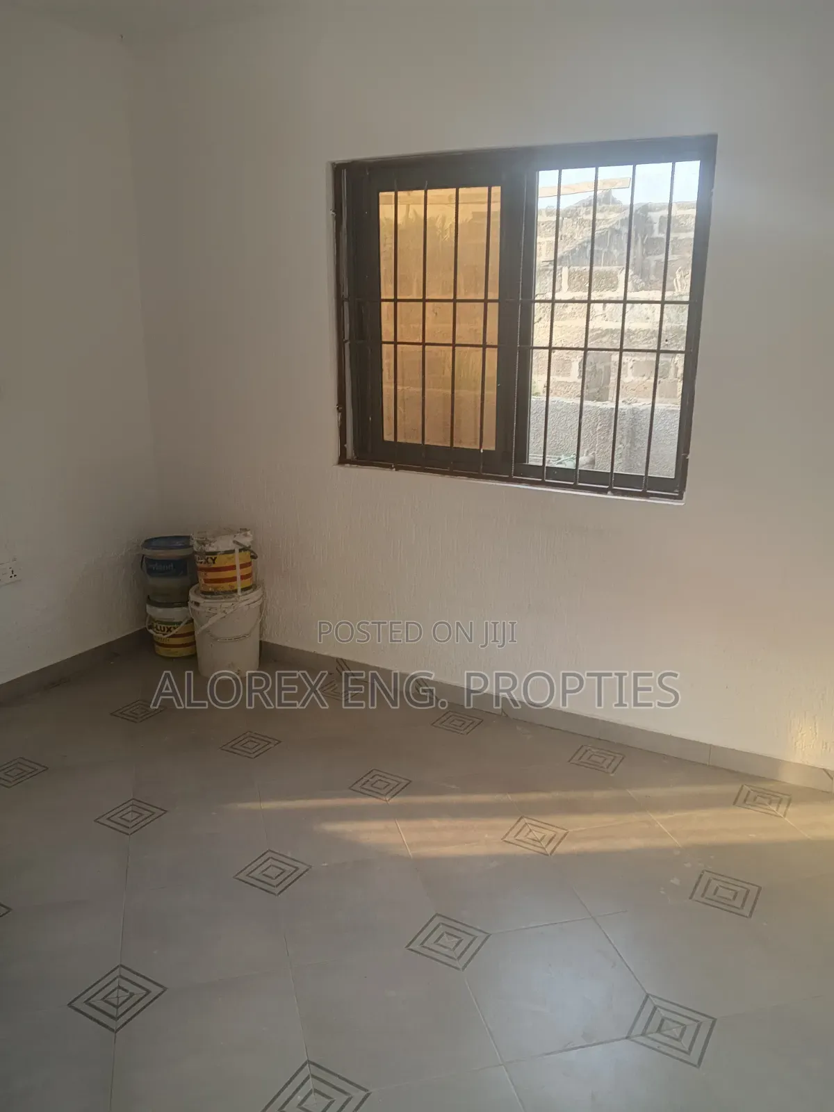 1bdrm Apartment in Adenta, Frafraha for rent