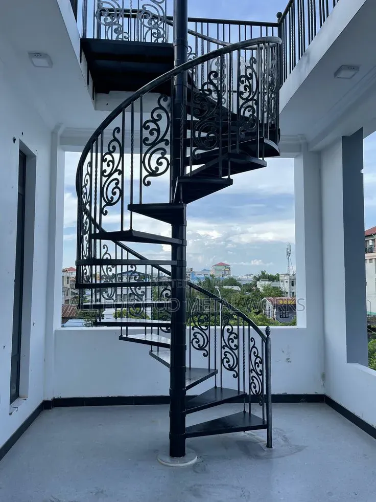 Metal Round Steps Protection