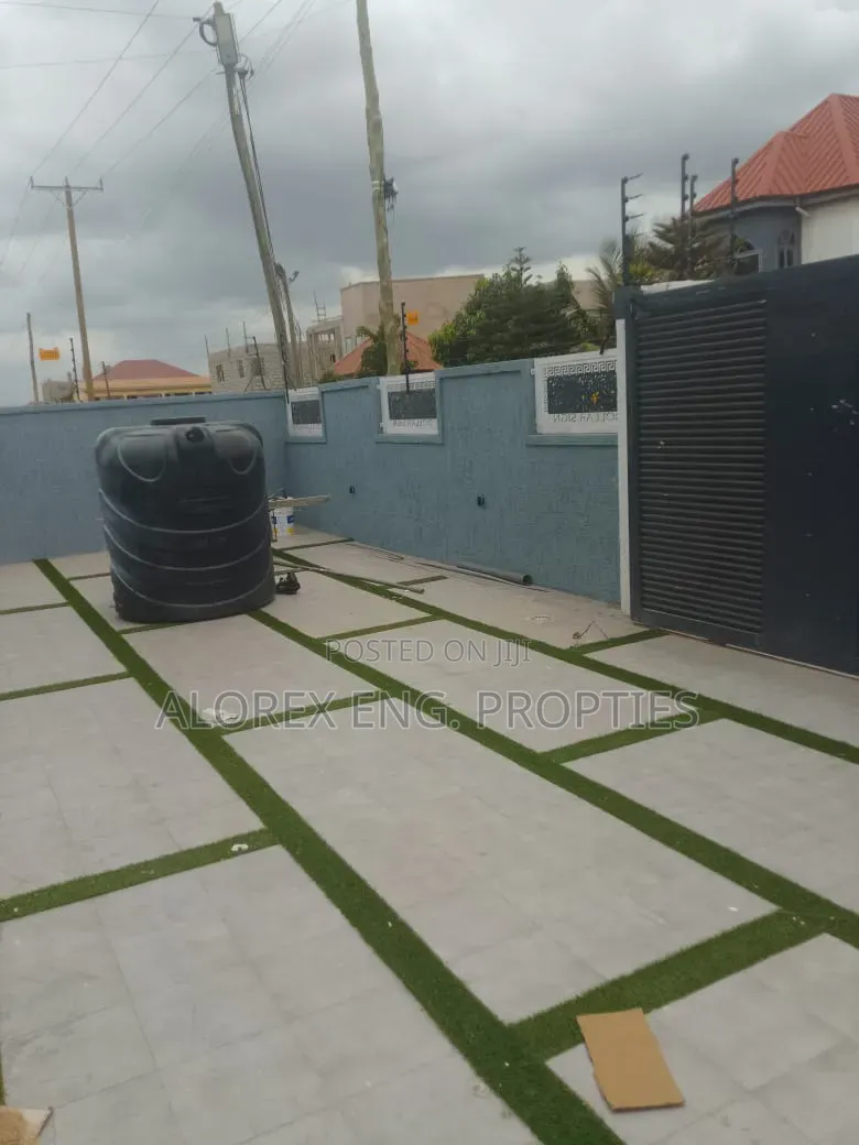 3bdrm House in Adenta $170,000, New Legon for sale