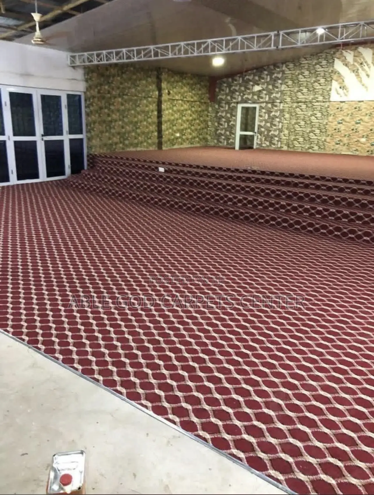 Quality Woolen Rugs Carpet for All Carpet Services