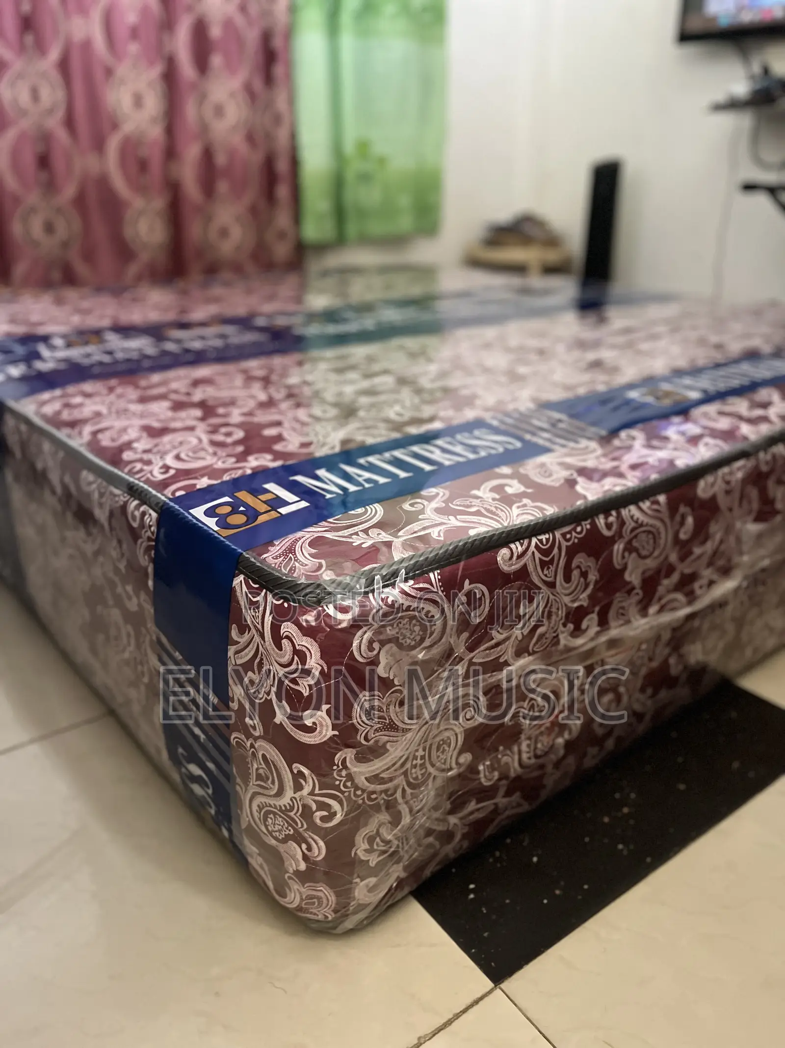 14” Queen Size Mattress