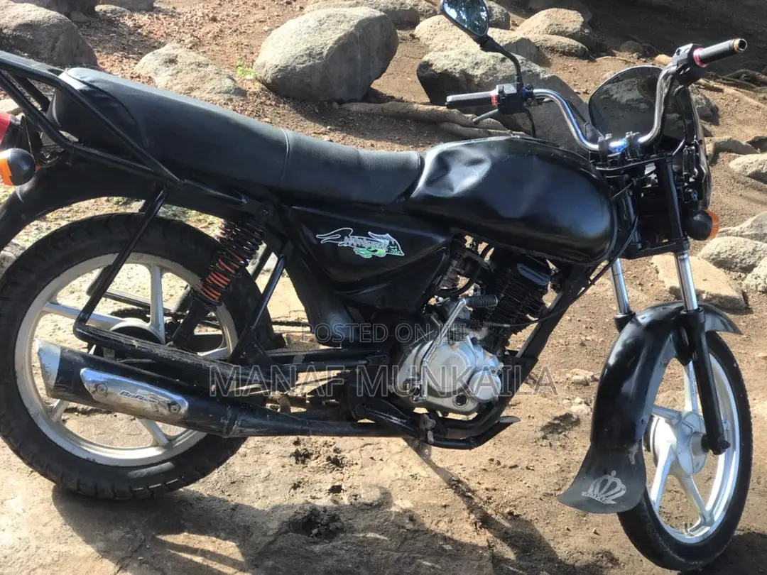 Bajaj Boxer 125 2022 Black