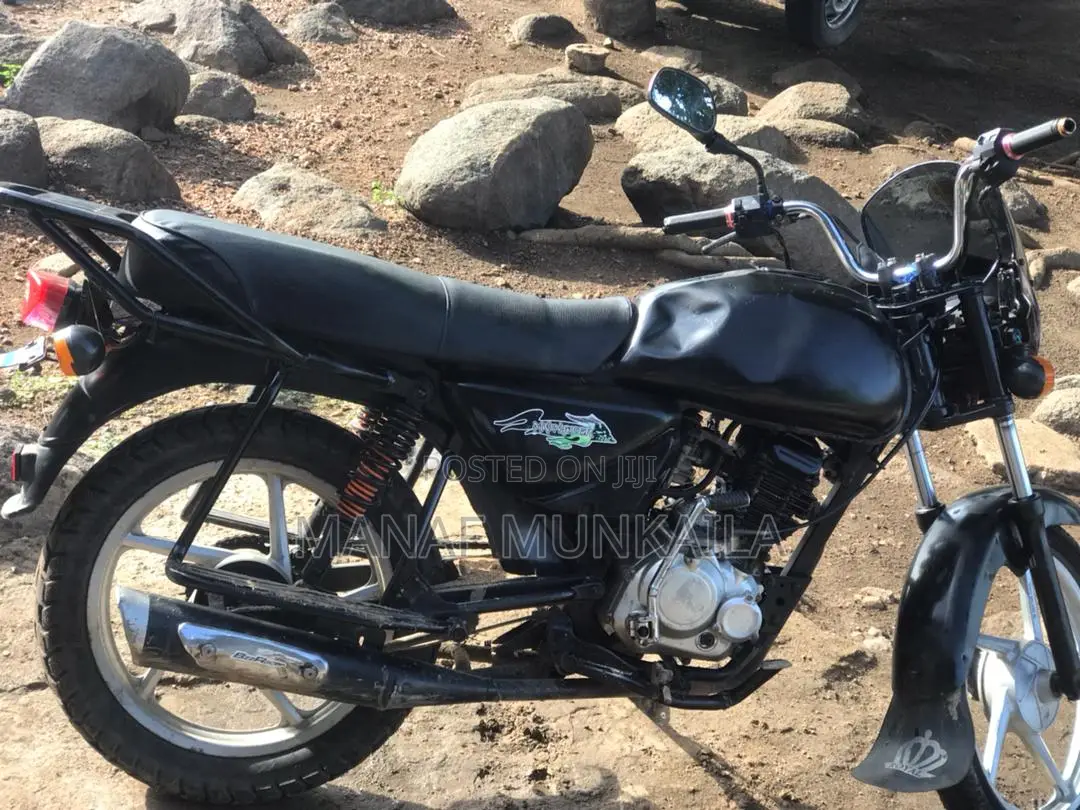 Bajaj Boxer 125 2022 Black