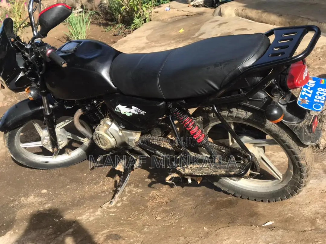 Bajaj Boxer 125 2022 Black
