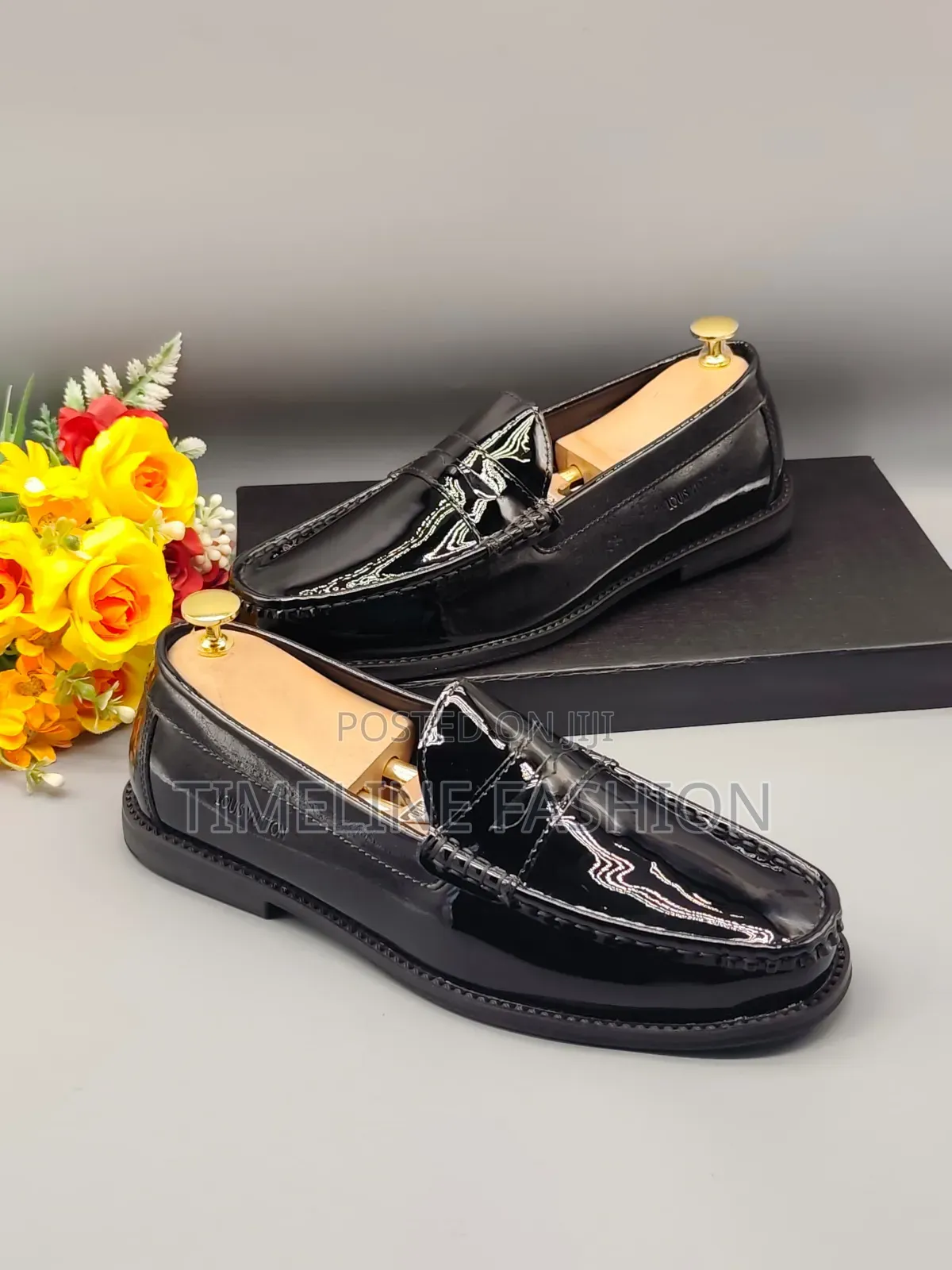 Louis Vuitton Executive Men's Black Mirror Leather Loafers
