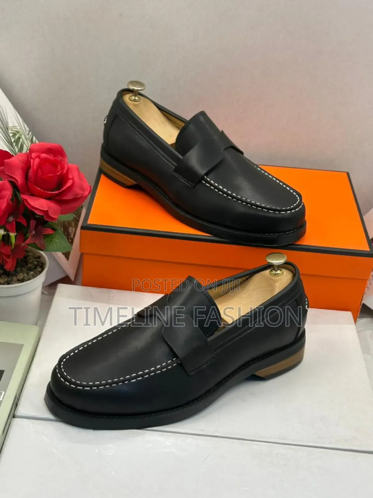 Hermes Durable Leather Laceless Shoes Size 39_46 Black