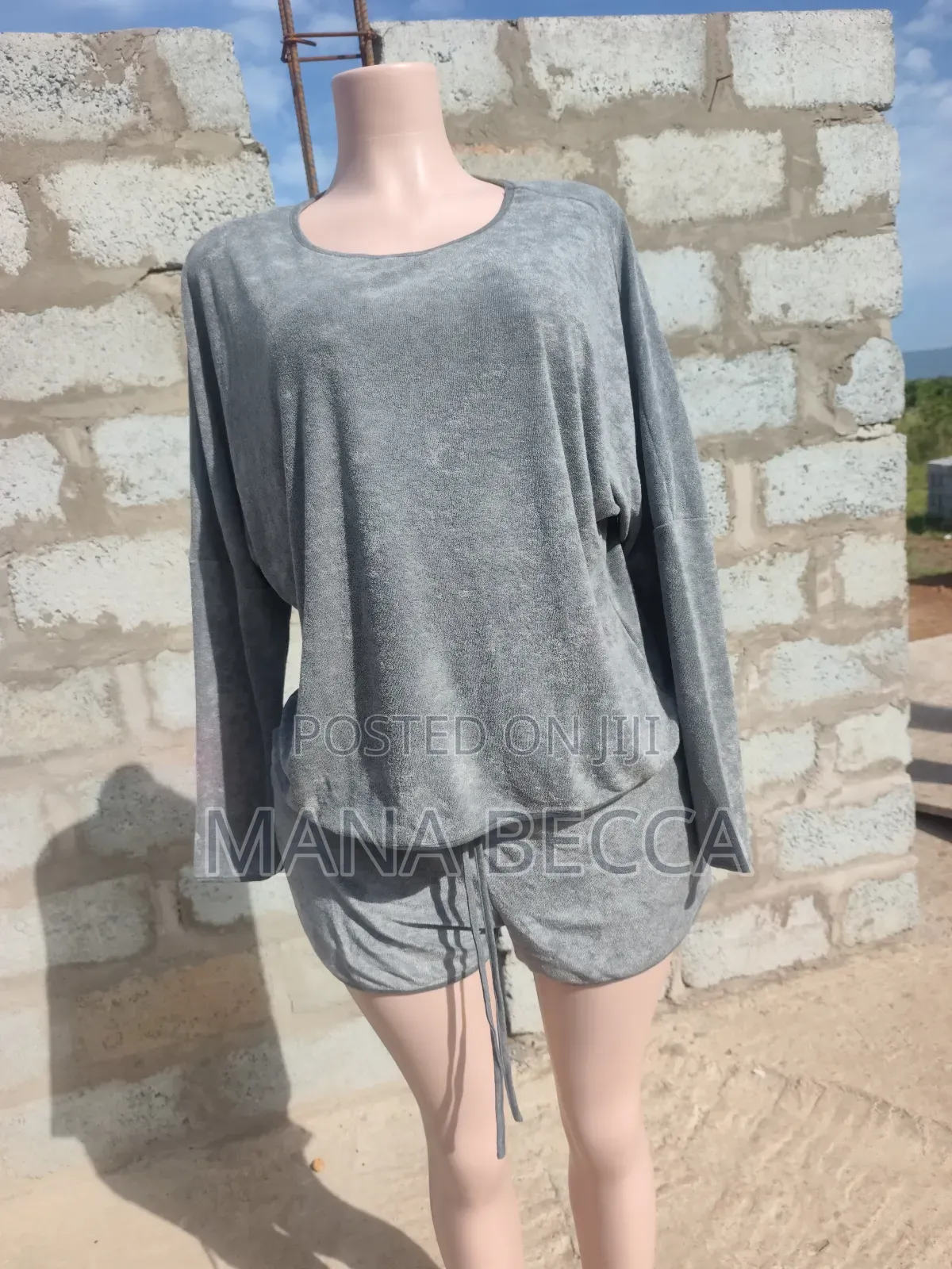 Ladies Short and Top