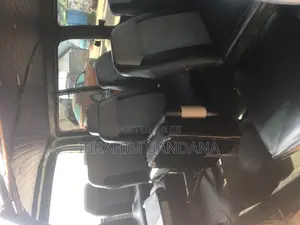 Toyota HiAce 2000