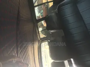 Toyota HiAce 2000