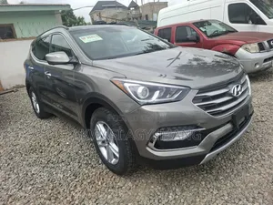 Hyundai Santa Fe SE Ultimate AWD 2017 Gray