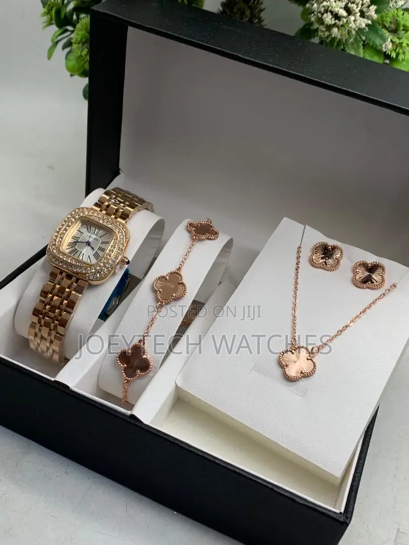 Rose Gold Van Cleefs Watch Set
