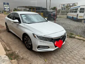 Honda Accord Sport (1.5L 4cyl Turbo CVT) 2019 White