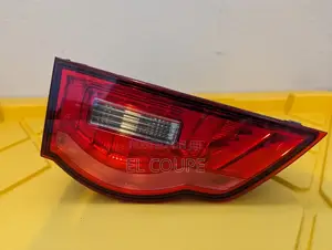 Jaguar F Pace Boot Light 2017,2018,2019,2020