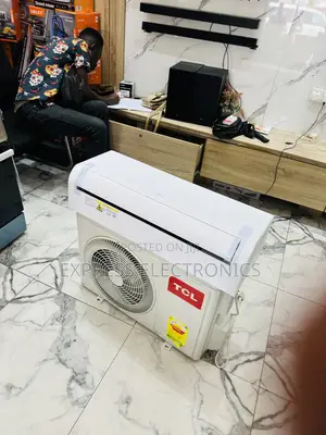 Zealous Sleek Slim White TCL 1.5hp Air Conditioner R410
