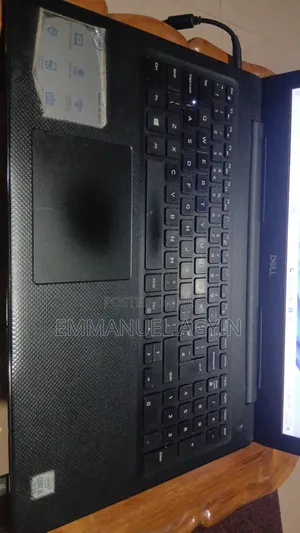 Laptop Dell Vostro 15 3000 8GB Intel Core i5 SSD 256GB