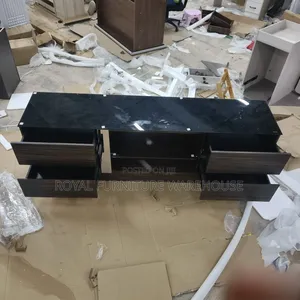 Executive Foreign Tv Stand
