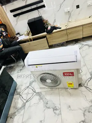 Hot Deals on TCL 1.5hp Slit R410