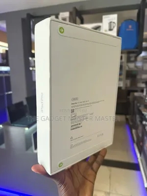 New Apple iPad Pro 11 (2025) 256 GB