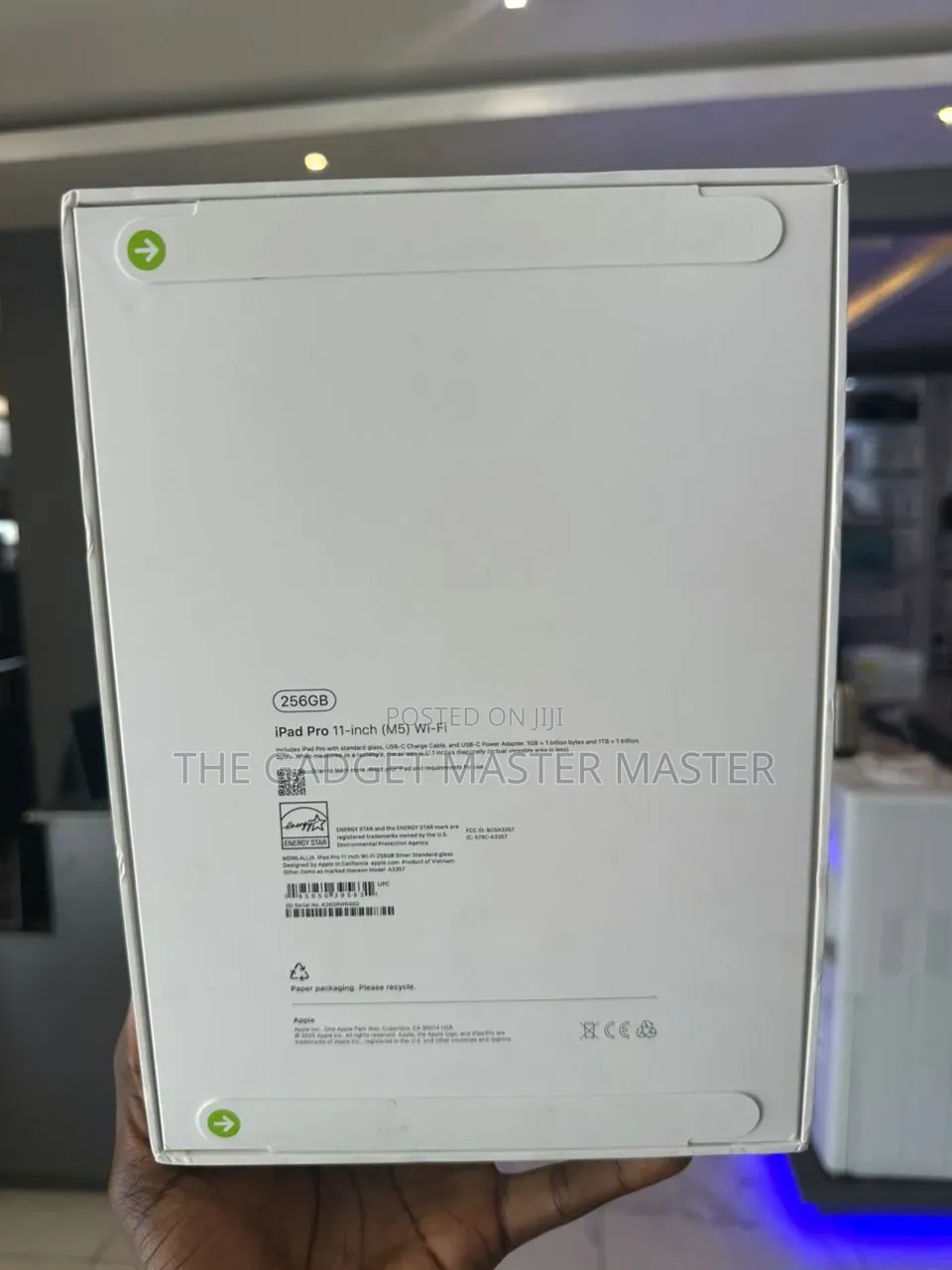 New Apple iPad Pro 11 (2025) 256 GB