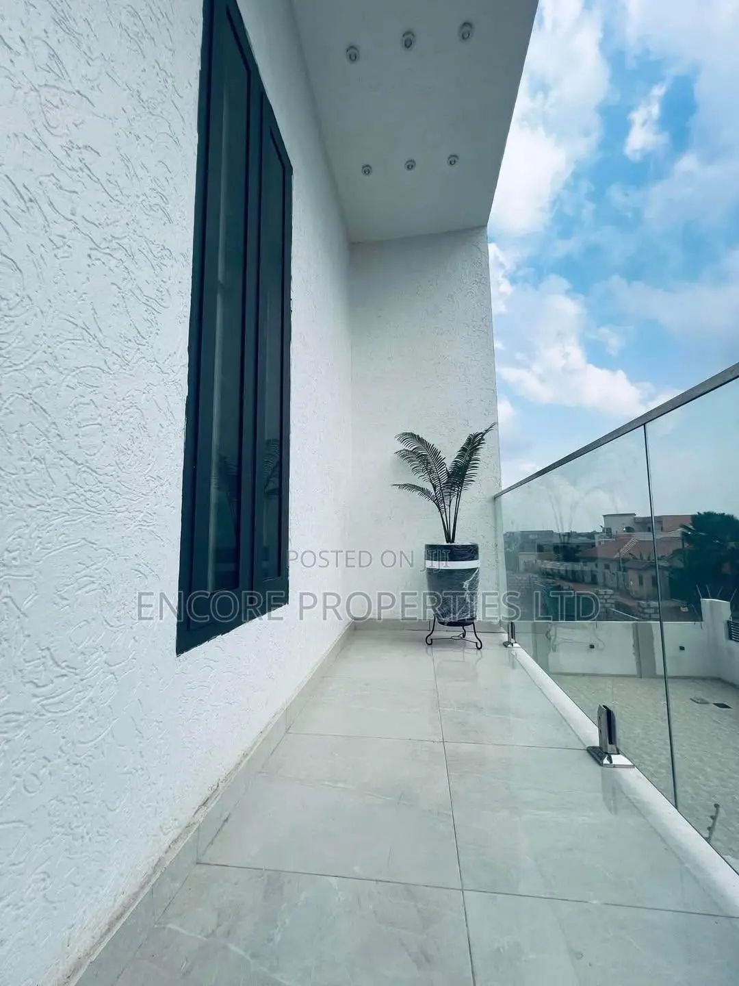4bdrm House in Ogbojo, East Legon for sale