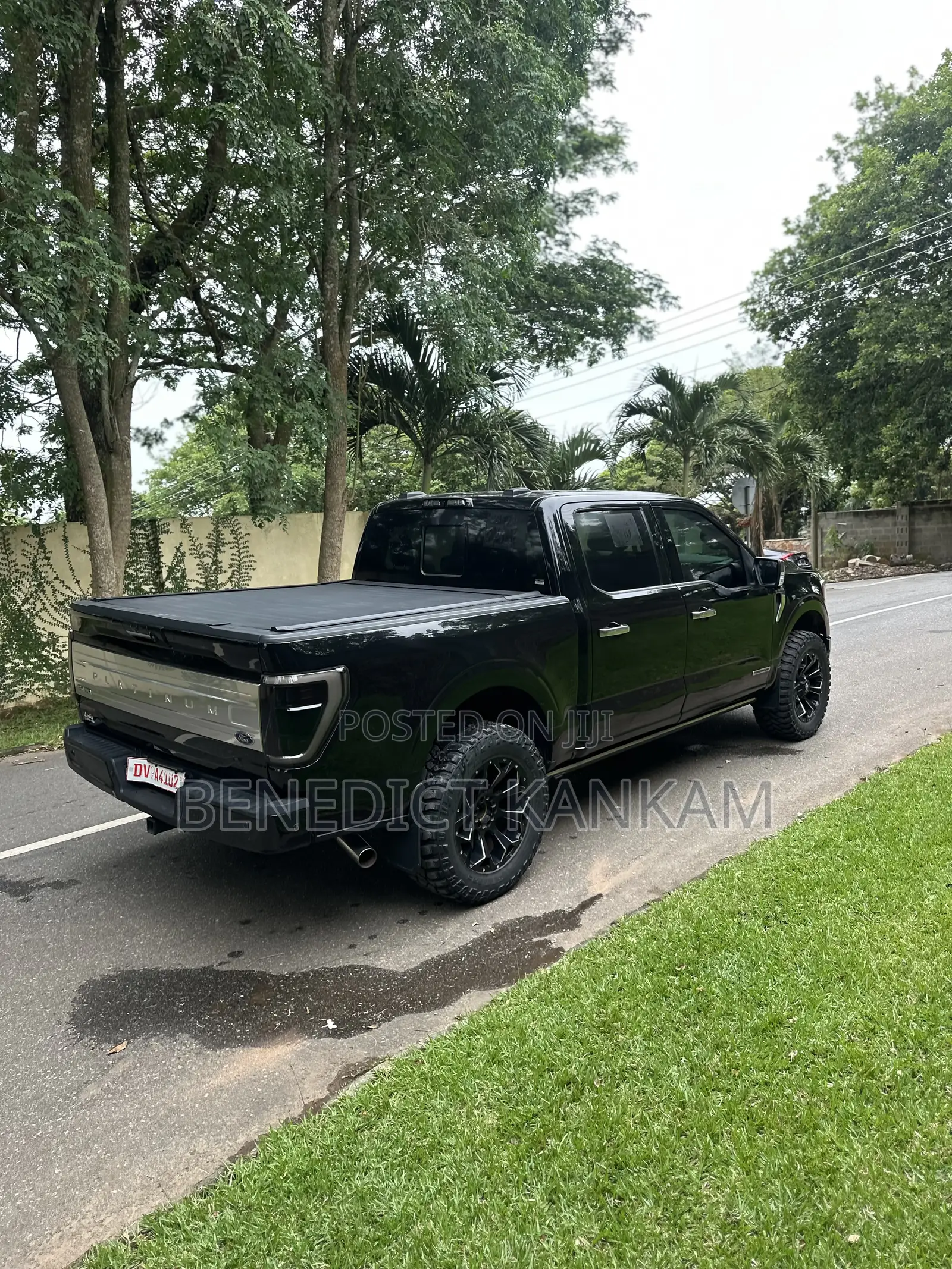 Ford F-150 Platinum 2021 Black