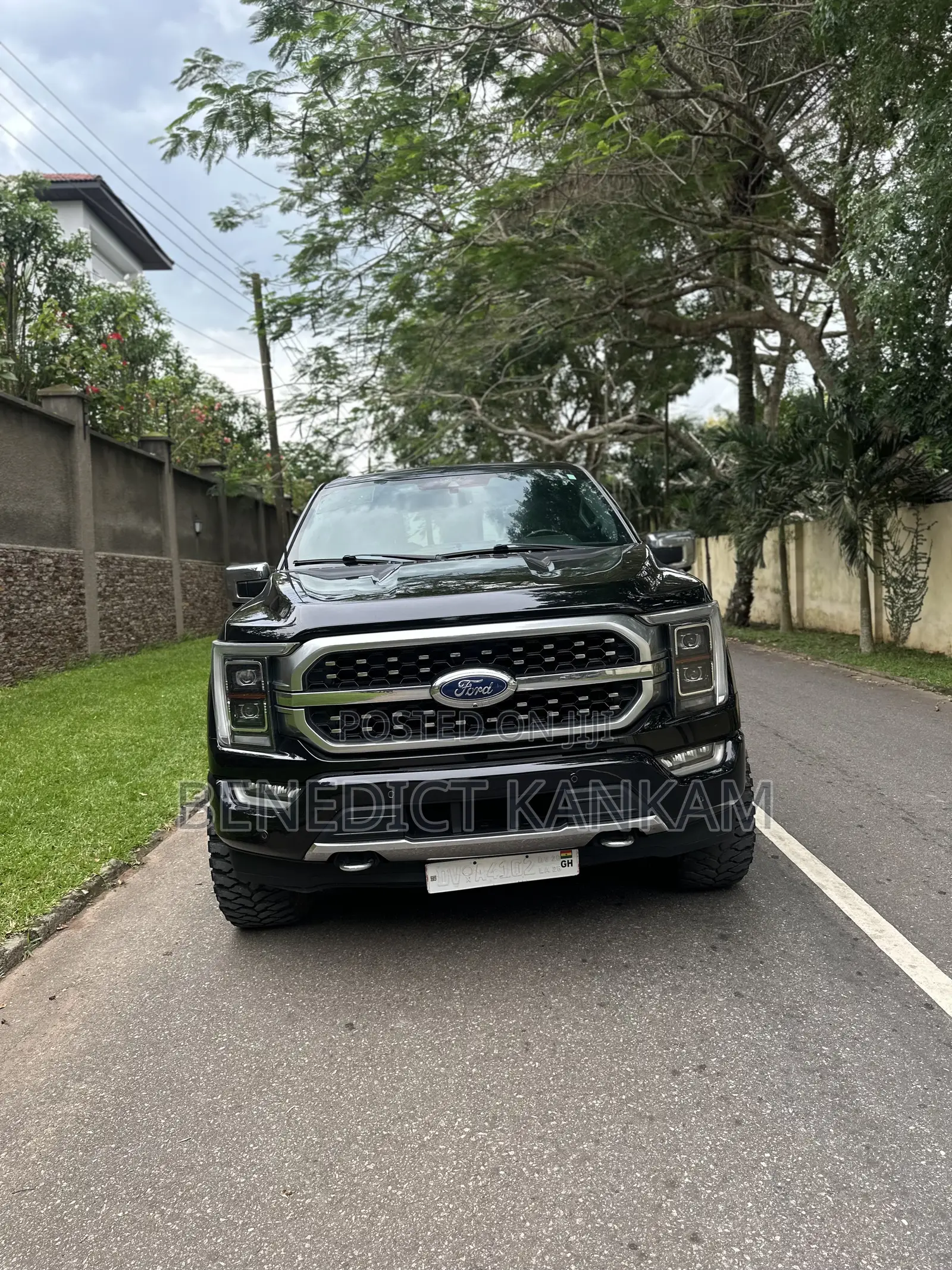 Ford F-150 Platinum 2021 Black