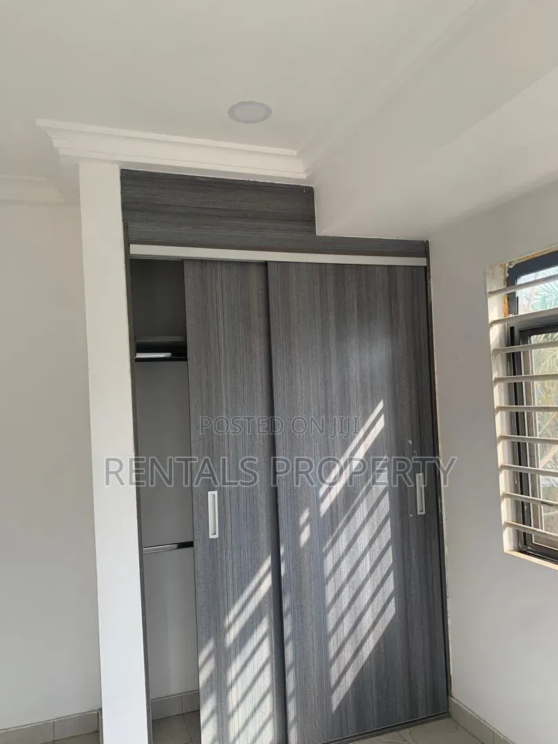 3bdrm House in Agbogba, Cemetery Area for rent