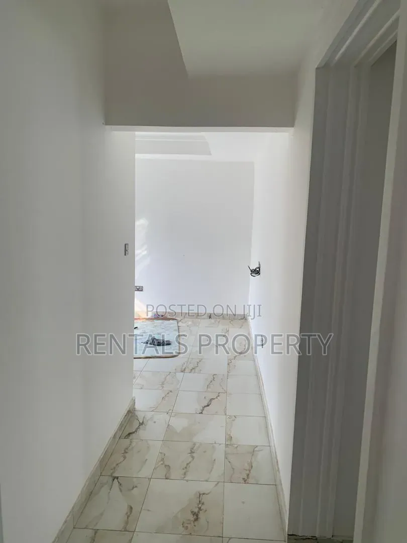 3bdrm House in Agbogba, Cemetery Area for rent