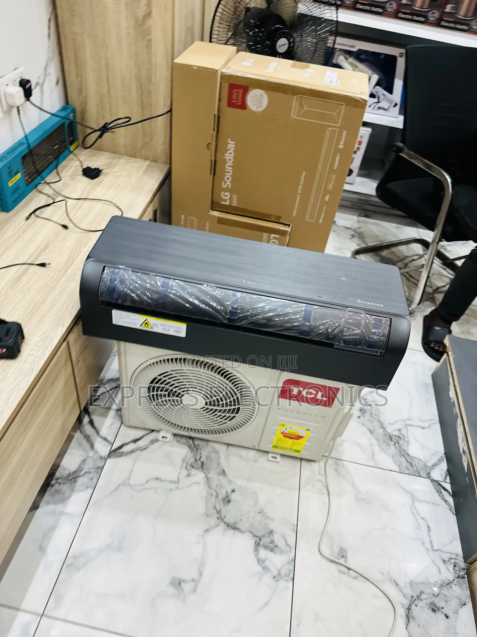 Grab the New Dark Grey Color Inverter TCL 1.5hp Air Conditioner