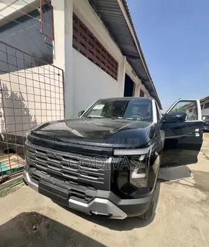 New Nissan Pick-Up 2025 Black