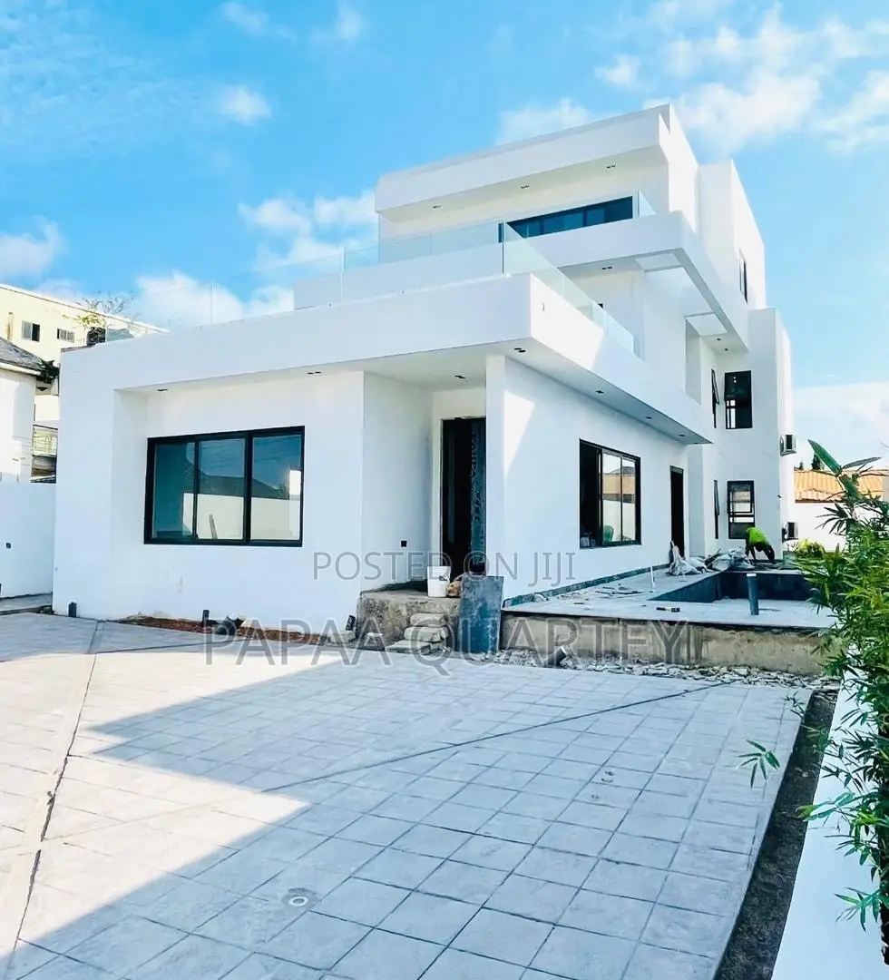 4bdrm House in East Legon for sale
