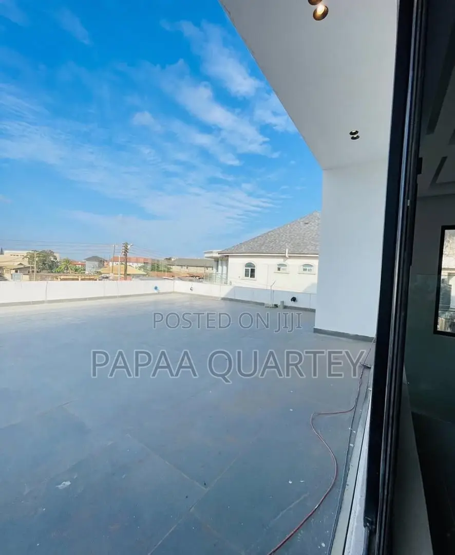 4bdrm House in East Legon for sale