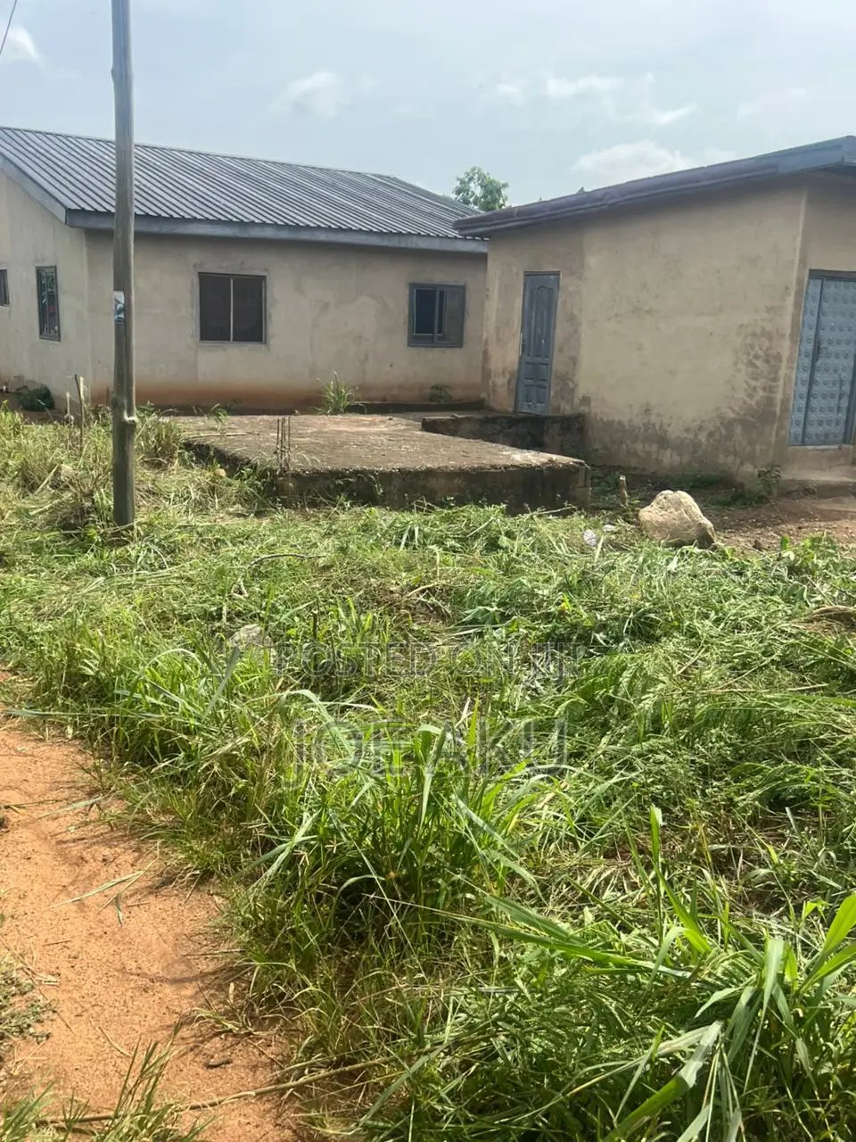 2 Bedroom Single Room on Land for Sale at Kotoko Papasi With Document