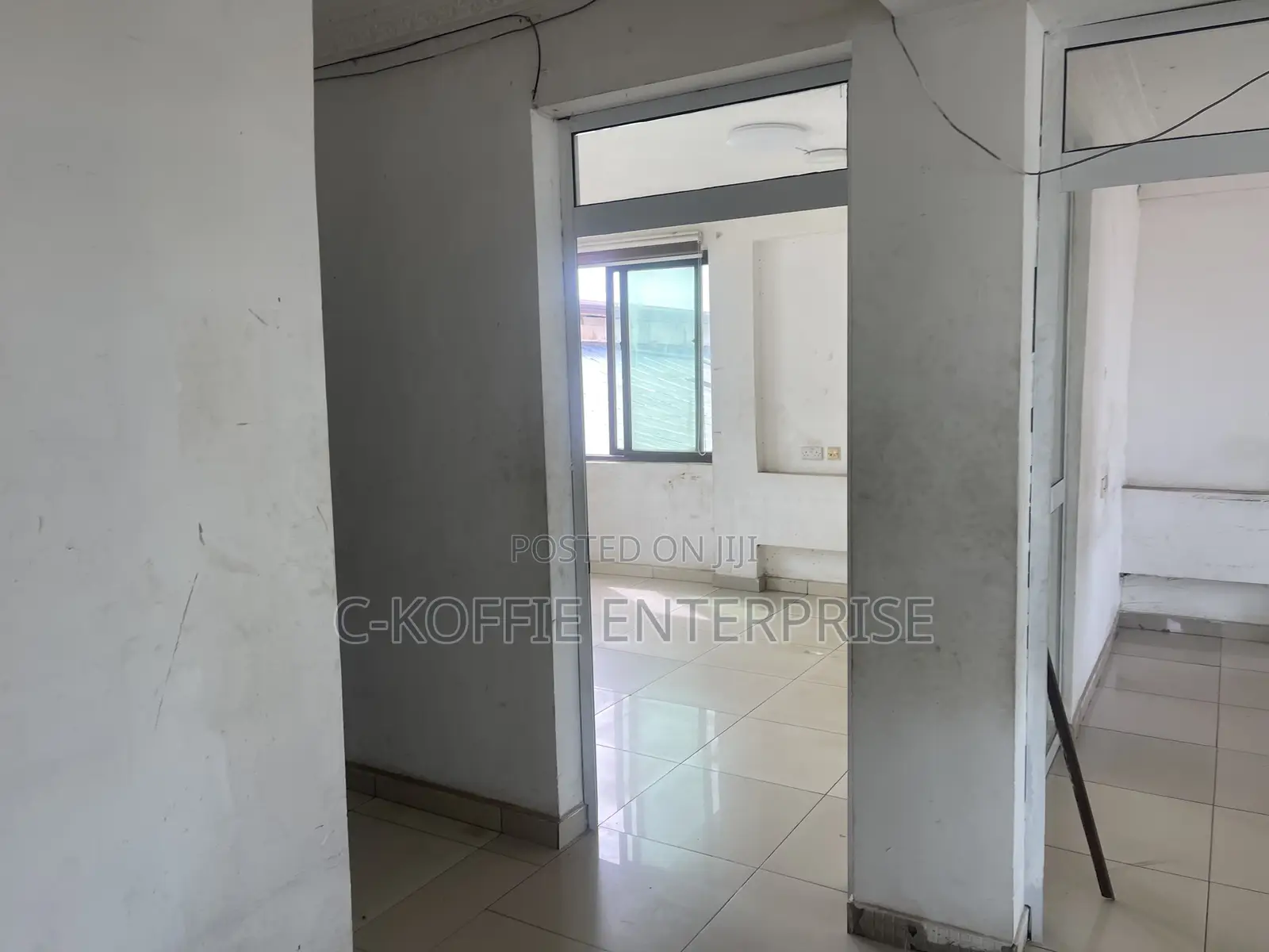 1,000 SQM Warehouse + Apartment at Spintex