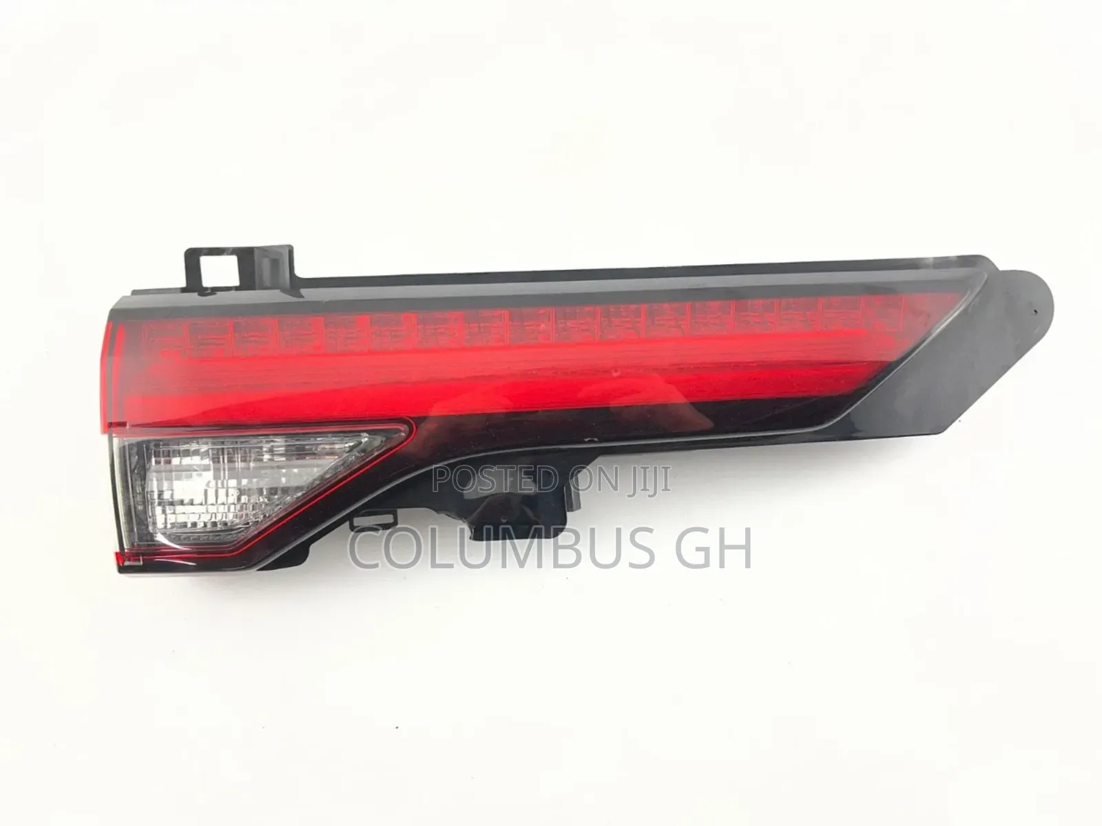 Mitsubishi Outlander 2023 Boot Light