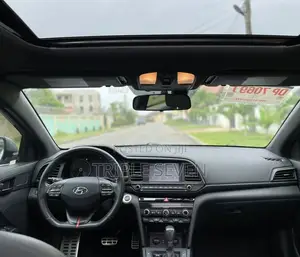 Hyundai Elantra Sport 2020 Gray