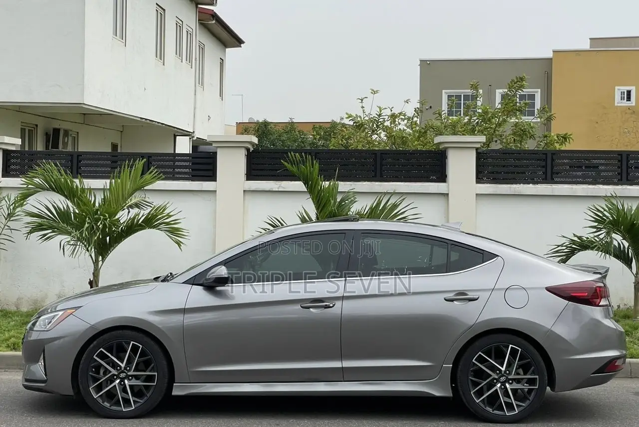 Hyundai Elantra Sport 2020 Gray