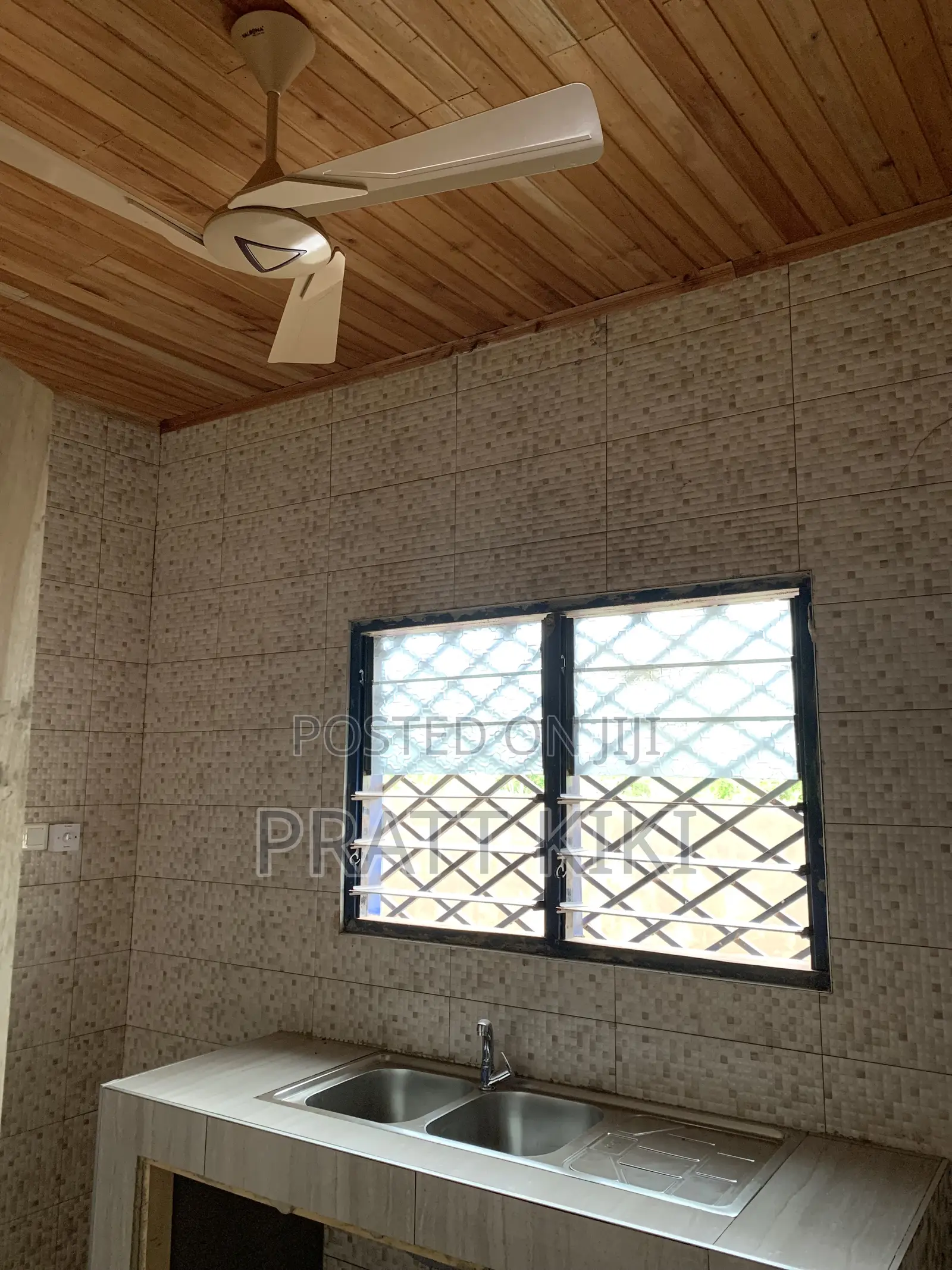 1bdrm Apartment in Oyibi for rent