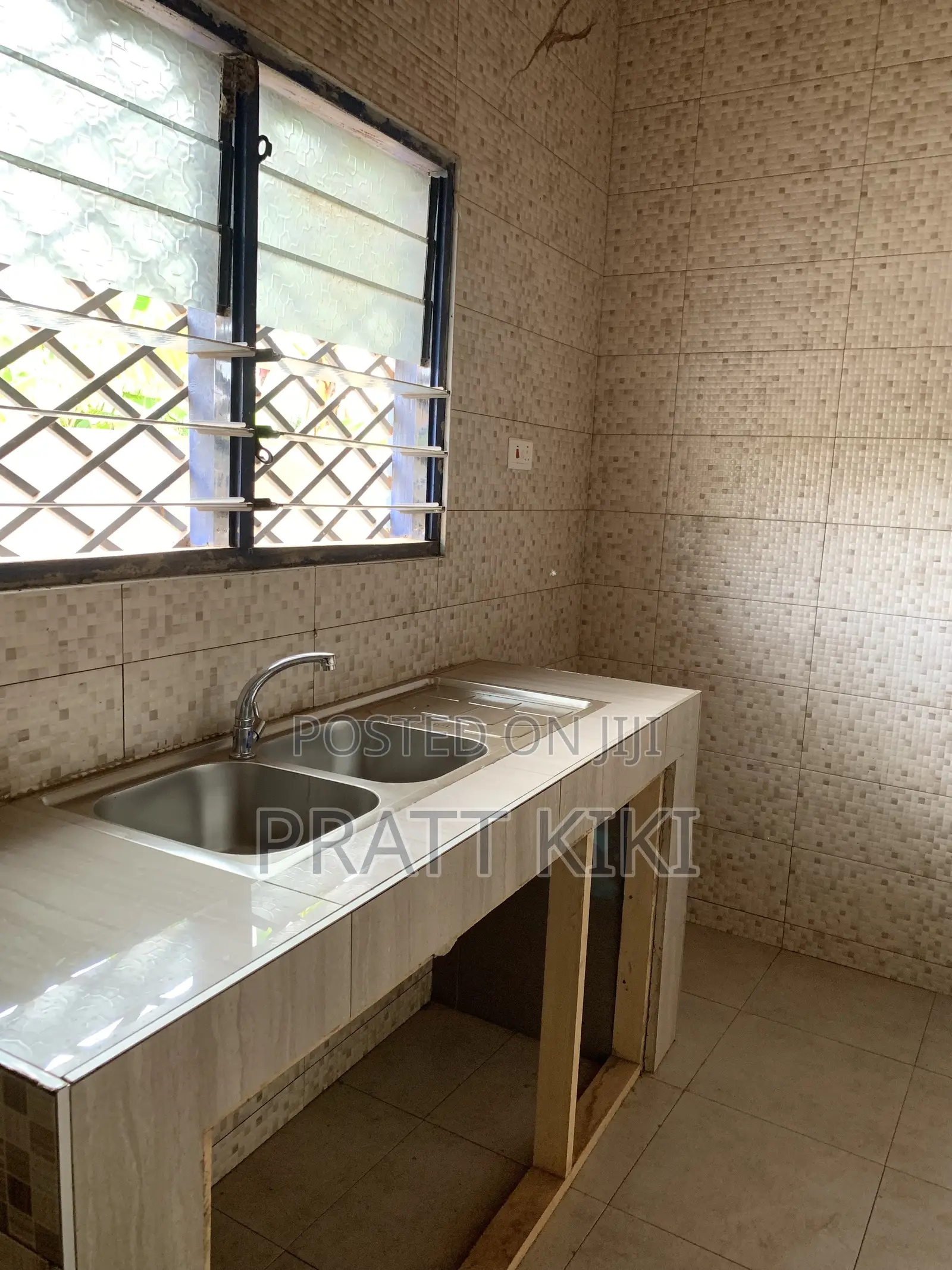 1bdrm Apartment in Oyibi for rent
