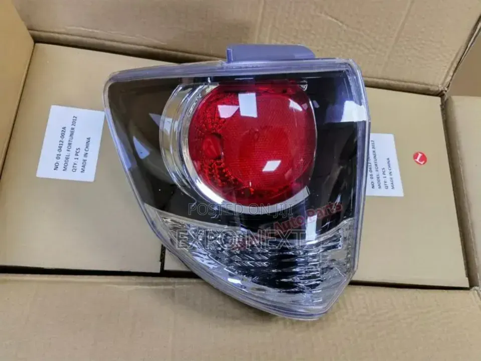 Toyota Fortuner 2012-2016 Tail Light